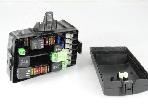 Fuse box VW GOLF VII (5G1, BQ1, BE1, BE2) 2.0 TDI | BP22304955E1 
