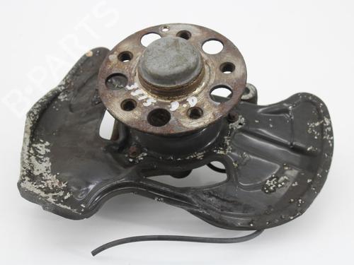 Used Right front steering knuckle MERCEDES-BENZ C-CLASS (W204) C 200 CDI (204.007, 204.006) (136 hp) 13321530