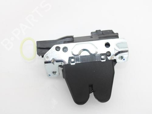 Used Tailgate lock MERCEDES-BENZ CLA Coupe (C117) CLA 180 (117.342) (122 hp) 13636494