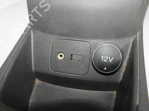 Middle console FORD FIESTA VI (CB1, CCN) 1.5 TDCi | BP22305468I22 