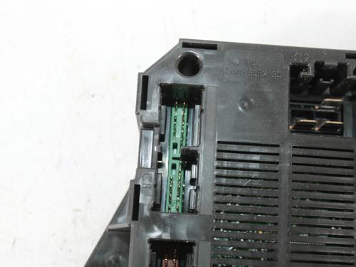 Fuse box JAGUAR XF I (X250) 3.0 D | BP22306288E1 