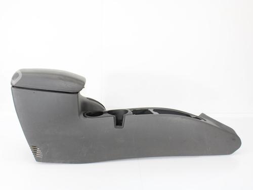 Used Armrest / Center console JEEP CHEROKEE (KJ) 2.8 CRD 4x4 (163 hp) 13575615