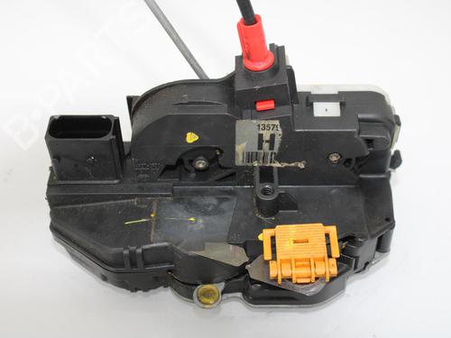 Høyre foran lås OPEL ASTRA J GTC 2.0 CDTI (08) (165 hp) 11609123