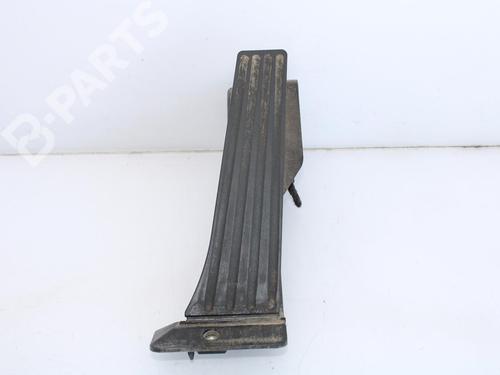 Used Pedal Pedal BMW 1 (E87) 116 d (116 hp) 10125468 10125468