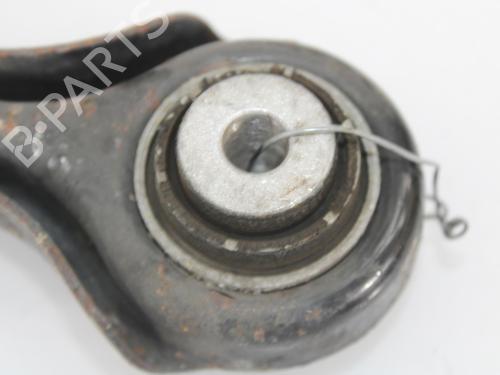 Draagarm links achter BMW 1 Coupe (E82) 120 d (177 hp) 14176214
