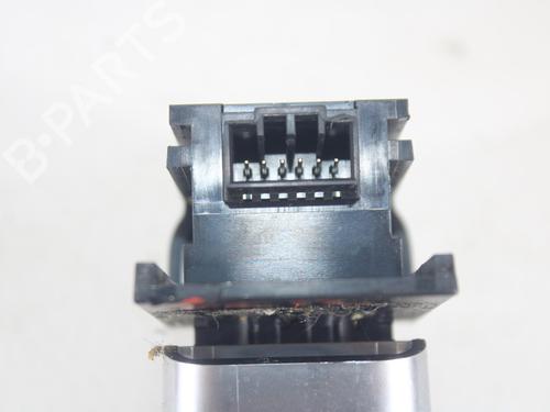 Switch LAND ROVER DISCOVERY IV (L319) 3.0 SDV6 4x4 | BP16929899I30 