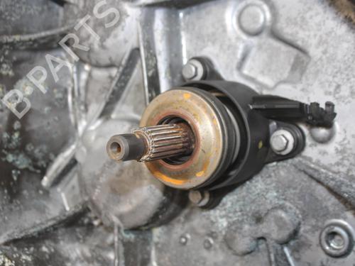 Used Gearbox PEUGEOT 5008 (0U_, 0E_) 1.6 HDi (110 hp) 15769500