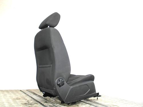 Right front seat FORD FIESTA VI (CB1, CCN) 1.5 TDCi | BP22305471C16 