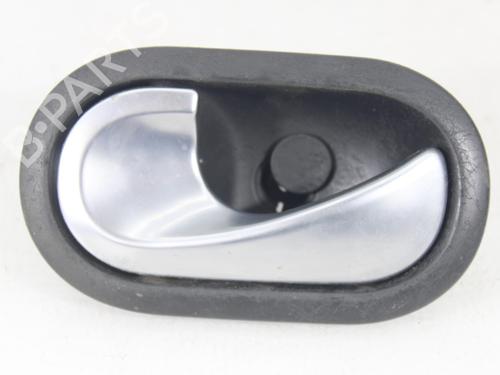 Used Front left interior door handle RENAULT MEGANE II (BM0/1_, CM0/1_) [2001-2012]  17185406
