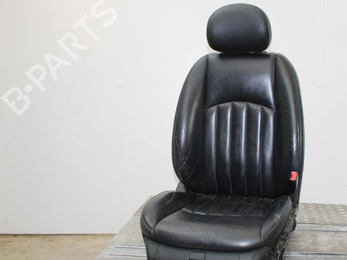 Used Right front seat MERCEDES-BENZ CLS (C219) CLS 320 CDI (219.322) (224 hp) 12268075