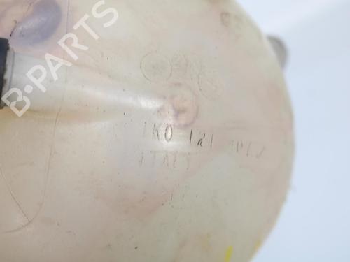 Expansion tank VW GOLF VI (5K1) 1.6 TDI | BP10932795C120 