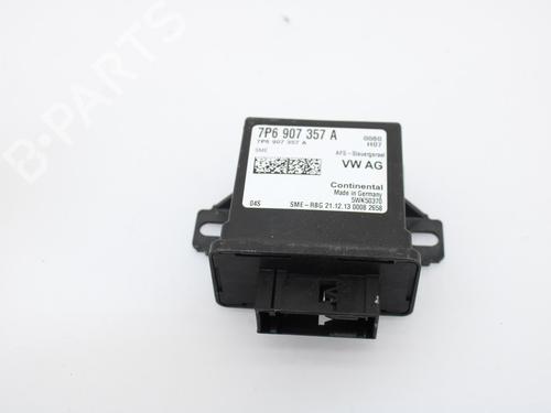 Used Electronic module VW GOLF VII (5G1, BQ1, BE1, BE2) 2.0 GTD (184 hp) 12268352