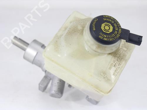 Brake master cylinder LAND ROVER DISCOVERY IV (L319) 3.0 SDV6 4x4 | BP16929971M77 