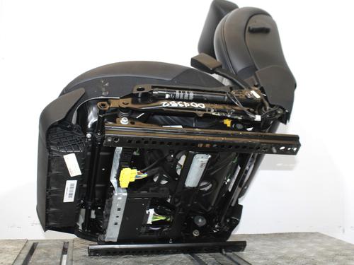 Right front seat MERCEDES-BENZ CLS (C219) CLS 320 CDI (219.322) | BP16339280C16 