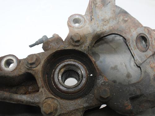 Right front steering knuckle LAND ROVER RANGE ROVER SPORT I (L320) 3.0 D 4x4 | BP15073479M26 
