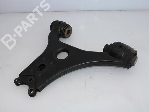 Used Left front suspension arm Left front suspension arm MERCEDES-BENZ B-CLASS Sports Tourer (W245) B 180 CDI (245.207) (109 hp) 10125441 10125441