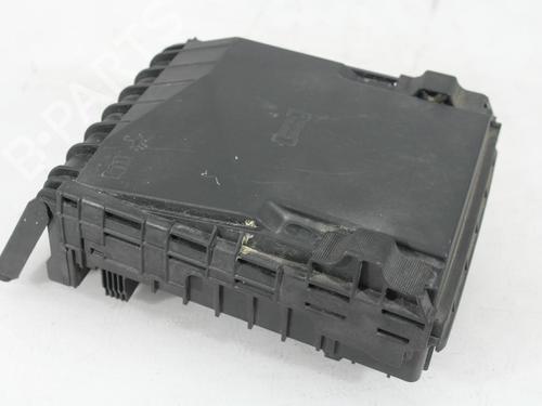 Used Fuse box VW GOLF PLUS V (5M1, 521) 1.9 TDI (105 hp) 25255638