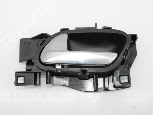 rear-left-interior-door-handle-peugeot-2008-i-cu_-16-vti-96555518vv-2013-10125014 main image