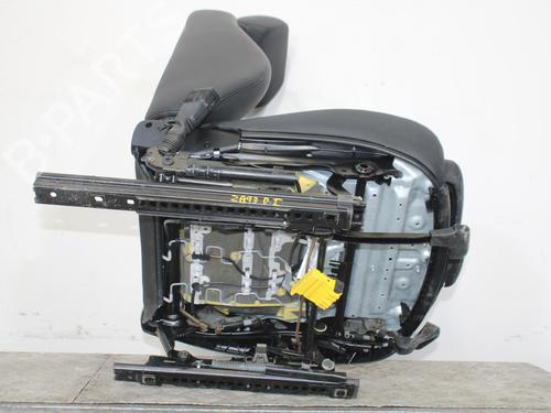 Left front seat BMW 1 Coupe (E82) 120 d | BP10120843C15