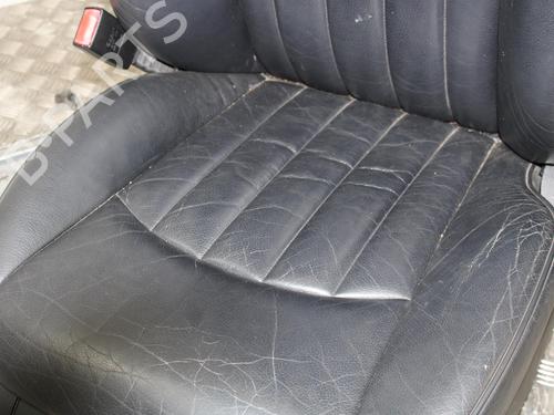 Left front seat MERCEDES-BENZ CLS (C219) CLS 320 CDI (219.322) | BP12268076C15 
