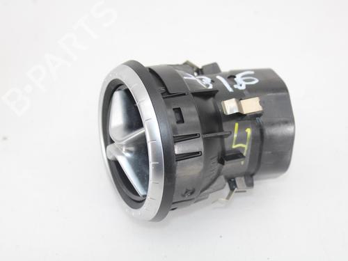 Used Air vent MERCEDES-BENZ CLA Coupe (C117) CLA 180 (117.342) (122 hp) 13575638