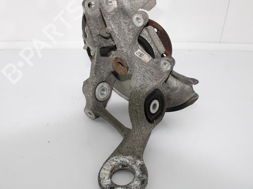 Venstre hjullagerhus spindel AUDI A4 B8 Avant (8K5) 2.0 TDI | BP11717613M27