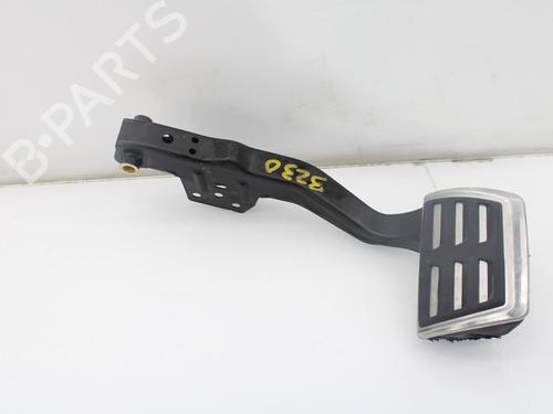Used Clutch pedal AUDI Q5 (8RB) 3.0 TDI quattro (240 hp) 10120550