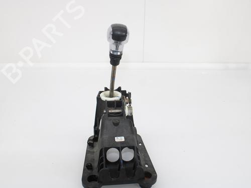 Gear lever PEUGEOT 208 I (CA_, CC_) 1.6 HDi | BP12268448M90