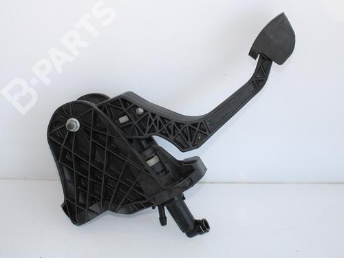 Used Clutch pedal Clutch pedal VW GOLF VI (5K1) 1.6 TDI (105 hp) 10119444 10119444