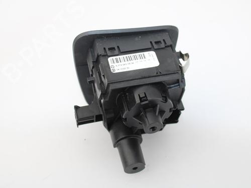 Used Headlight switch MERCEDES-BENZ CLS (C219) CLS 320 CDI (219.322) (224 hp) 11931871