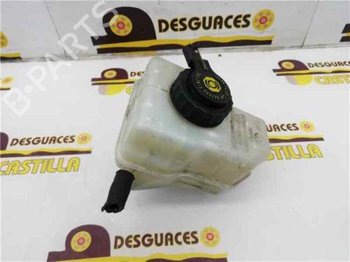 Used Power steering reservoir BMW 1 (E87) 120 d (177 hp) 14176582