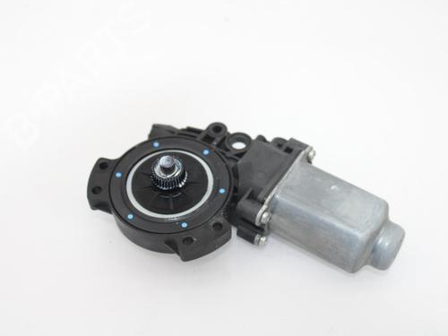 Used Right rear window motor HYUNDAI ix35 (LM, EL, ELH) 2.0 CRDi 4WD (184 hp) 15072033