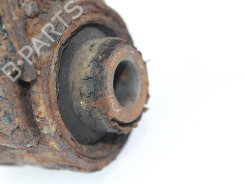 Højre bagtil bærearm MITSUBISHI PAJERO III (V7_W, V6_W) 3.2 Di-D (V68W) | BP10124454M15 