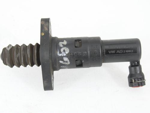 Used Clutch slave cylinder SEAT LEON (5F1) 1.6 TDI (115 hp) 17914716