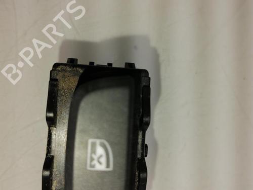 Used Switch RENAULT CLIO III (BR0/1, CR0/1) 1.5 dCi (75 hp) 14174092