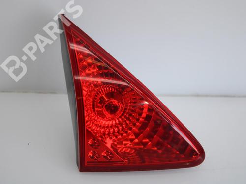 left-tailgate-light-peugeot-3008-i-mpv-0u_-16-hdi-9683461080-2009-2010-2011-2012-2013-2014-2015-2016-2017-10119232 main image