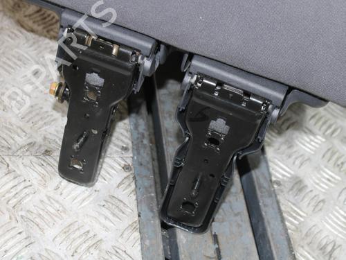 Rear seat MITSUBISHI PAJERO III (V7_W, V6_W) 2.5 TDi (V64W, V74W) | BP16331078C17 