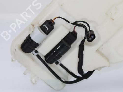 Used Windscreen washer tank BMW 1 (F20) 116 d (116 hp) 11091705
