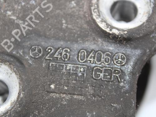 Left rear steering knuckle MERCEDES-BENZ CLA Coupe (C117) CLA 180 (117.342) | BP13636493M27 