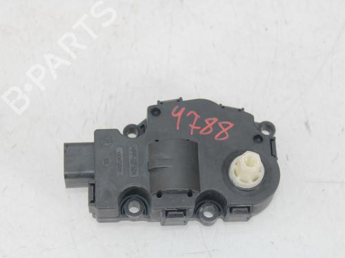 Module électronique BMW 5 (F10) 520 d (184 hp) 30110621