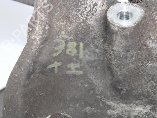 Left rear steering knuckle MERCEDES-BENZ CLA Coupe (C117) CLA 180 (117.342) | BP13636493M27 