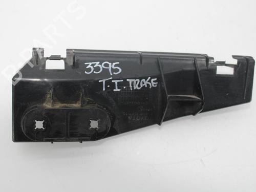 Used Rear bumper bracket TOYOTA COROLLA Verso (ZER_, ZZE12_, R1_) 2.2 D-4D (AUR10_, AUR10R) (136 hp) 14174709
