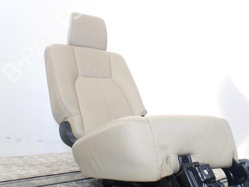 Sæde Bagtil LAND ROVER DISCOVERY IV (L319) 3.0 SDV6 4x4 (256 hp) 16930040