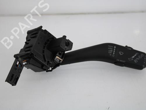 Used Steering column stalk VW GOLF VI (5K1) 1.6 TDI (105 hp) 10119426