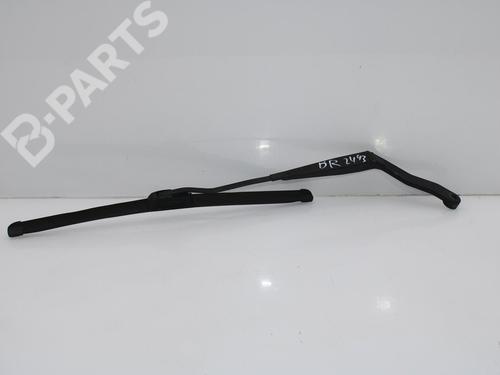 front-wipers-mechanism-daewoo-korando-kj-29-td-1998-10124173 main image