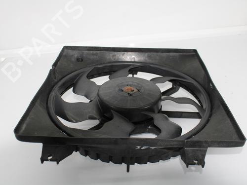 Used Radiator fan HYUNDAI SANTA FÉ II (CM) 2.2 CRDi GLS (150 hp) 12268299