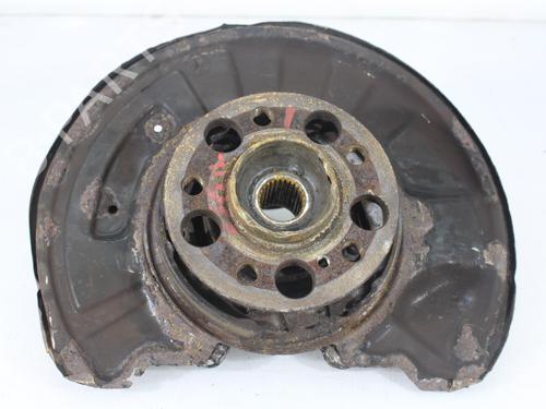 Used Left rear steering knuckle MERCEDES-BENZ C-CLASS (W204) C 200 CDI (204.001) (136 hp) 17118461