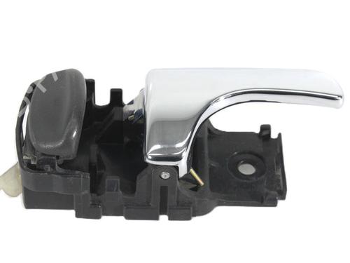 Used Front right interior door handle NISSAN TERRANO II (R20) 2.7 TDi 4WD (125 hp) 32673584