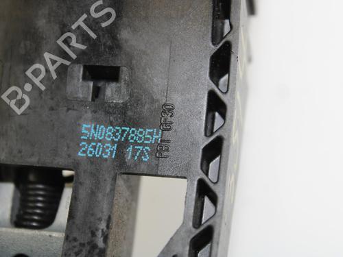 Front right exterior door handle VW GOLF VI (5K1) 1.6 TDI | BP10938063C129 