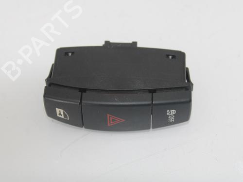 Used Warning switch BMW 1 (E87) 116 d (116 hp) 11800336